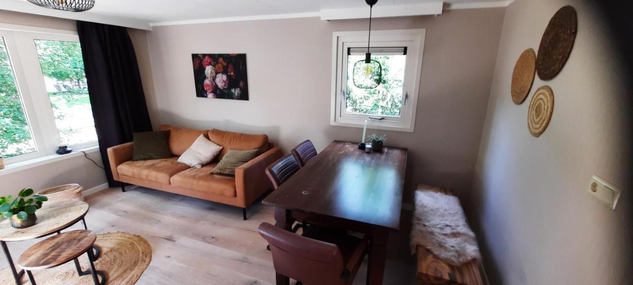 מלון ראלטה Chalet Op Bosrijk Familiepark מראה חיצוני תמונה